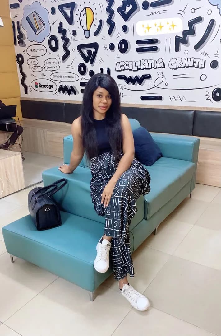 Nonye Roseline